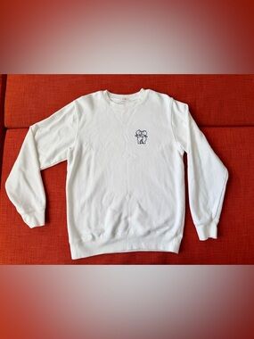 Women‘s Brandy Melville White Crewneck Sweatshirt